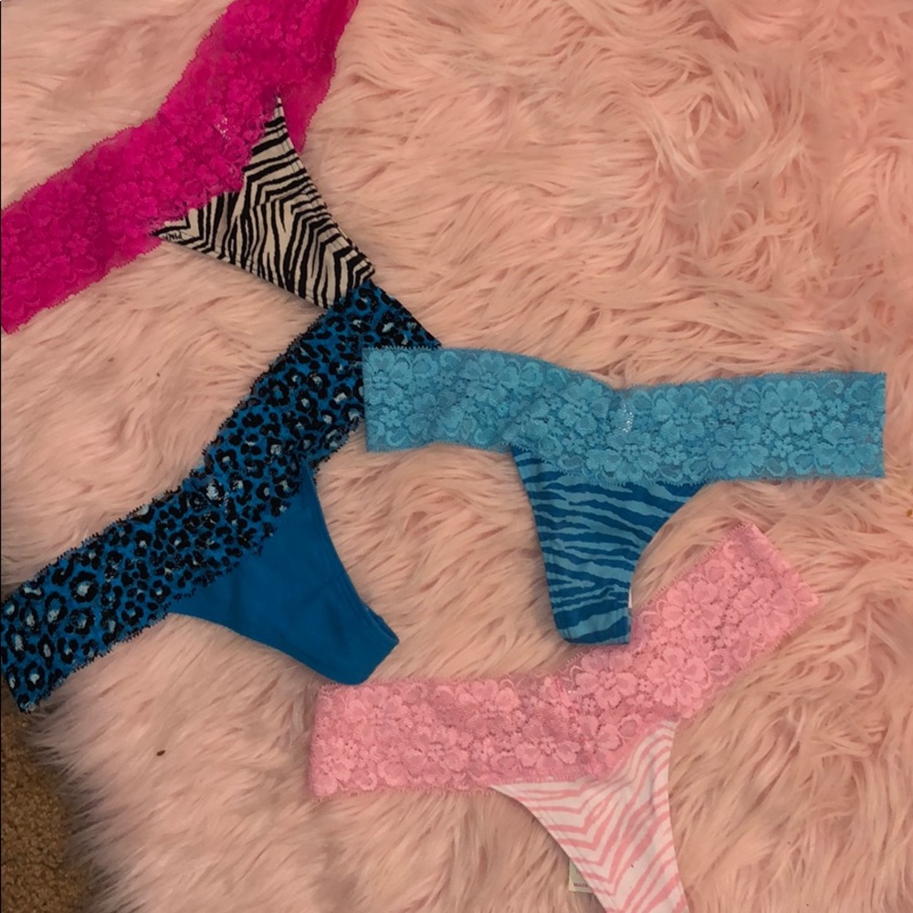 NWOT Lace Waist Thongs VS PINK